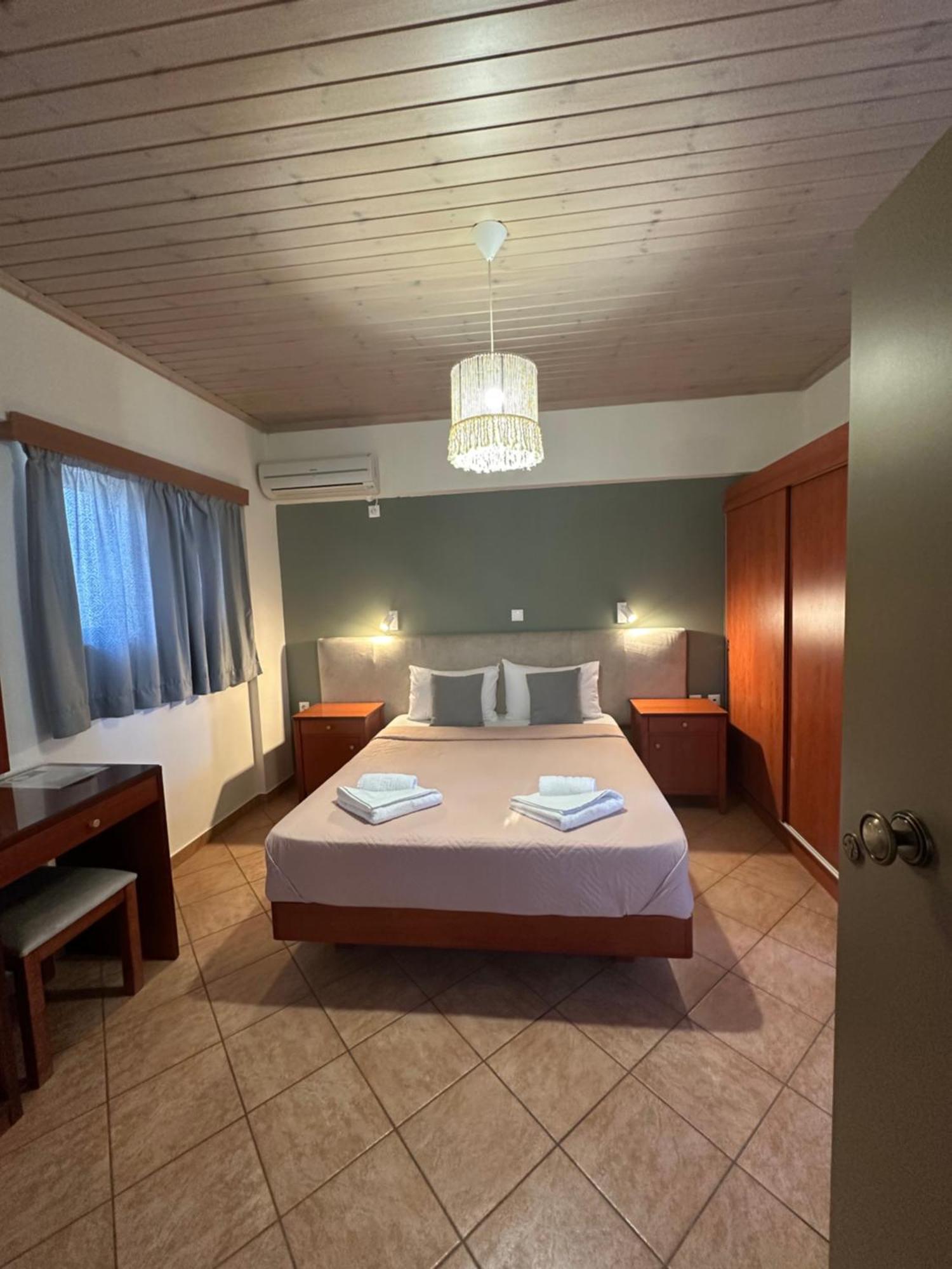 Semiramis Hotel Frínion Cameră foto